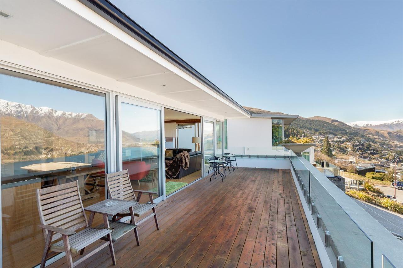 Luxe Home On The Hill Κουίνσταουν Εξωτερικό φωτογραφία